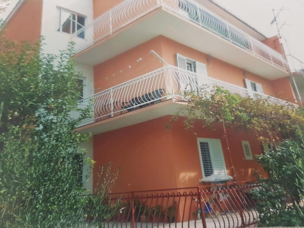 Apartman Mia With Pool1 Split Dış mekan fotoğraf