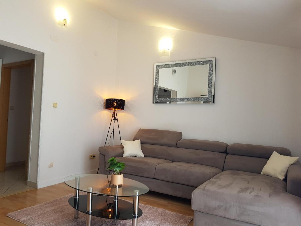 Apartman Mia With Pool1 Split Dış mekan fotoğraf
